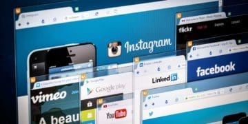 Small businesses advised to make the transition to digital commerce platforms to avoid missing out on clients. Photo : Supplied