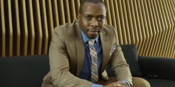 Thapelo Chalatsi who manufactures hair products