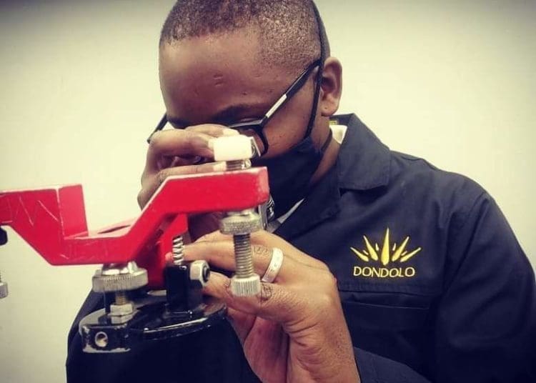 Vuyani Dondolo who manufactures Timepiece watches