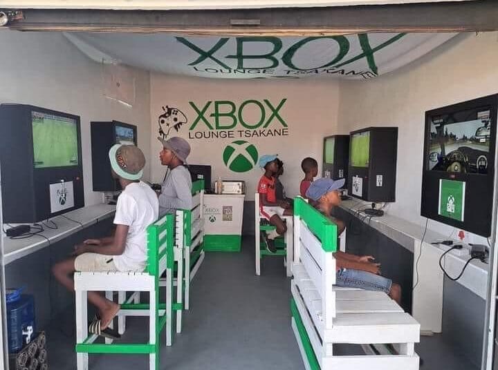 Xbox gaming lounges for children