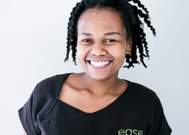 Rea Mafisa who makes skin scrubs named Kgetsi