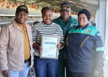 From left to right : MEC Madoda Sambatha together with the founder of Bongi G Farm, Sibongile Gumede and other officials.