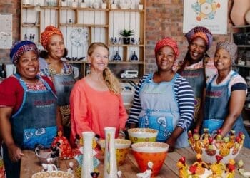 Women who run Zizamele Ceramics