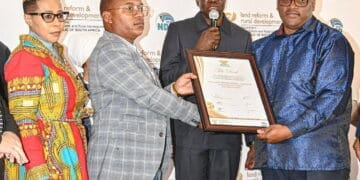 The land restitution initiative in Namakwa follows a similar handover in Alexandra Bay to the Richtersveld community last week, reinforcing the government’s drive to correct historical injustices through practical economic redress