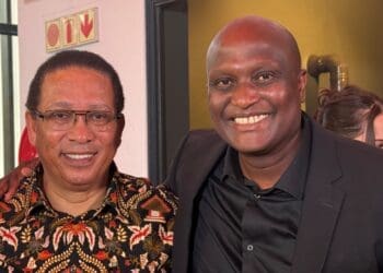 Western Cape Minister of Agriculture, Economic Development and Tourism Dr Ivan Meyer with  Paul Siguqa. Photo: Facebook