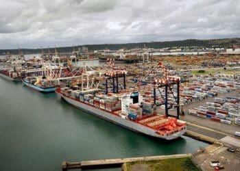 Analysts have highlighted that the extension short term AGOA extension limits longer-term planning for businesses of all sizes