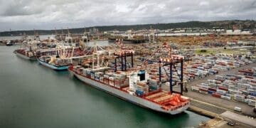 Analysts have highlighted that the extension short term AGOA extension limits longer-term planning for businesses of all sizes