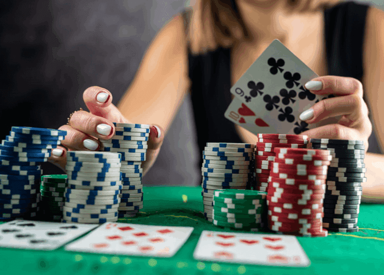 Small retail and service businesses in the gambling industry, which depend heavily on non-essential spending, are increasingly reporting tighter margins despite stable foot traffic