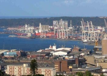 Exporters are trying to redirect fruit shipments through India, Oman, and Sri Lanka as tensions in Middle East continue