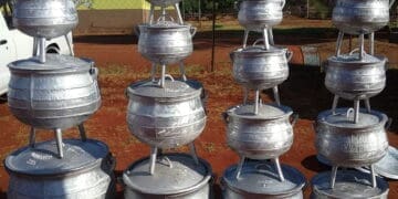 The production and sale of these pots operate through a decentralised network of scrap collectors, backyard manufacturers and street traders. Photo.  Lethabong Aluminium Pots\Facebook
