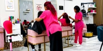 Hairdressers and beauty entrepreneurs are businesses targeted by the City of Tshwane’s registration drive to help them comply with municipal requirements.
Photo:Fresha